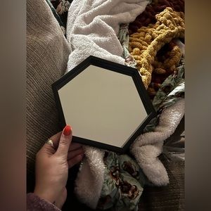 8 inch hexagon mirror in plastic frame